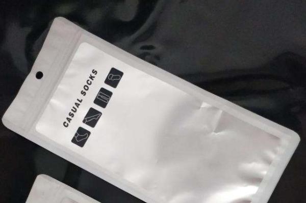 透明襪子復(fù)合包裝袋